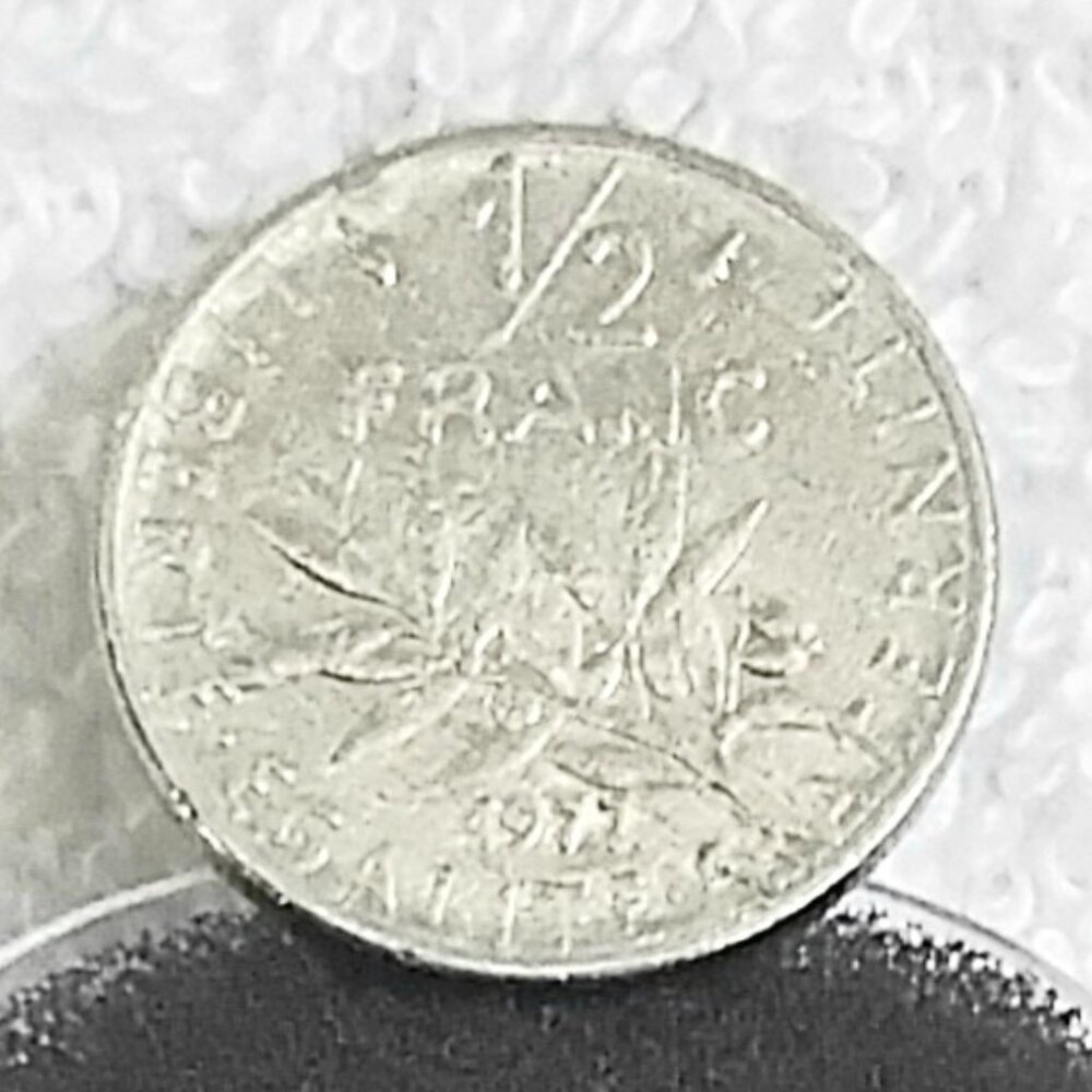 Circulated 1977 France 1/2 Franc Republique Francaise Cion Made of Nickel!!
